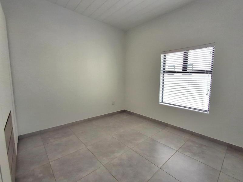 3 Bedroom Property for Sale in Britannia Bay Western Cape